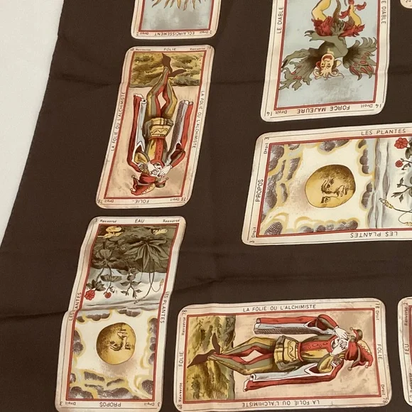 Vintage Carlisle Brown Tarot Card Silk Scarf, NWT - Picture 4 of 7